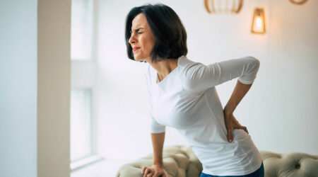 Common causes and symptoms of back pain and how to manage it