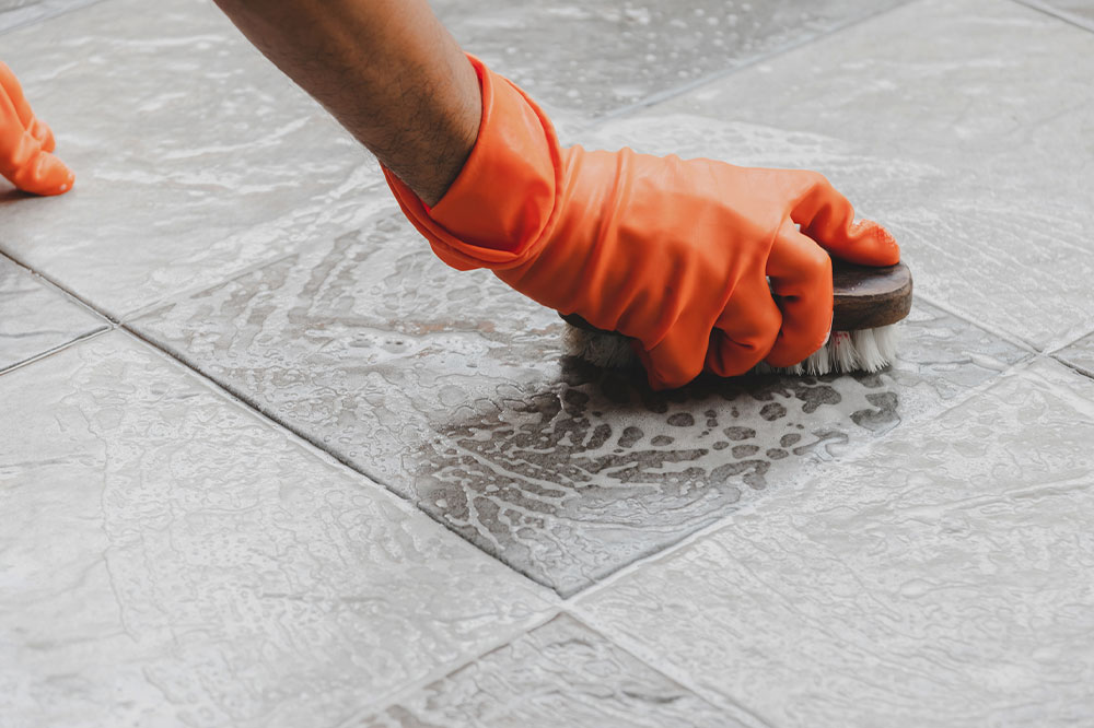 Step-by-step guide to cleaning floor tile grout