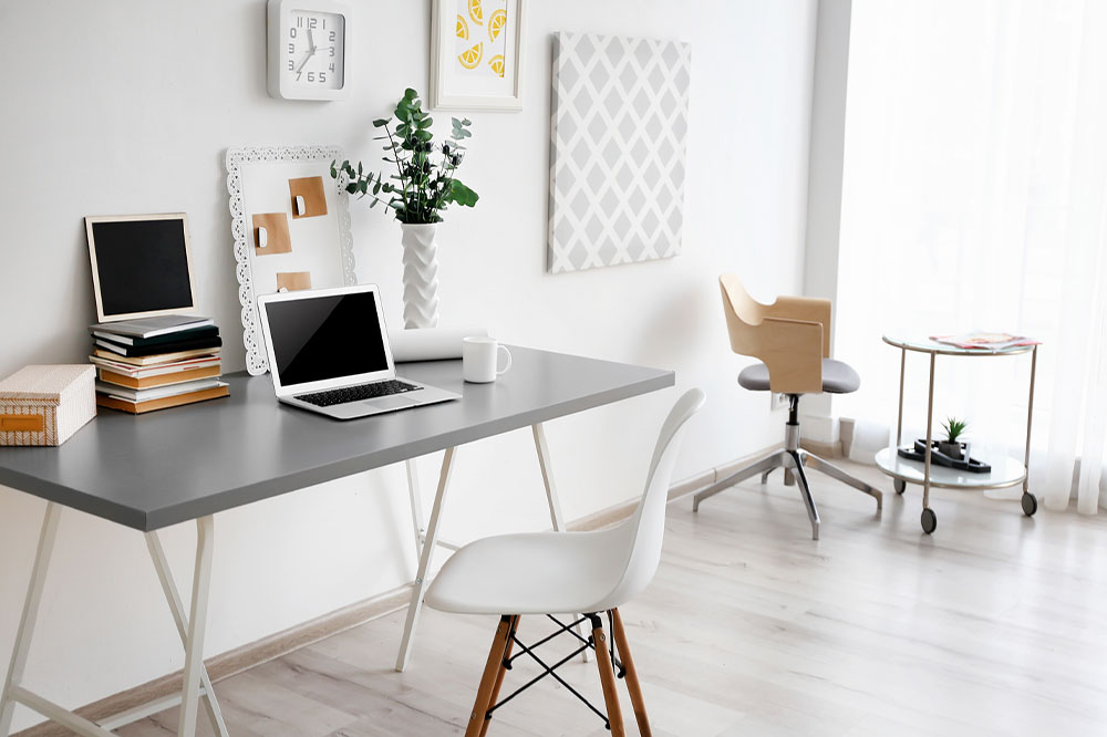 8 tips to consider before purchasing office furniture