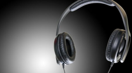 8 common types of audio accessories