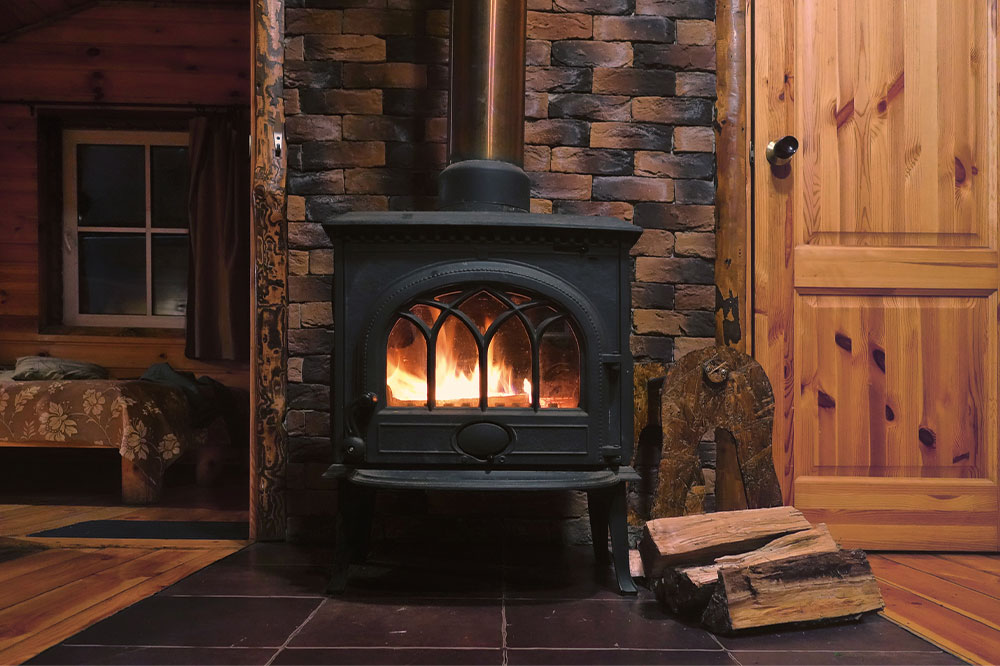 Types and benefits of wood stoves