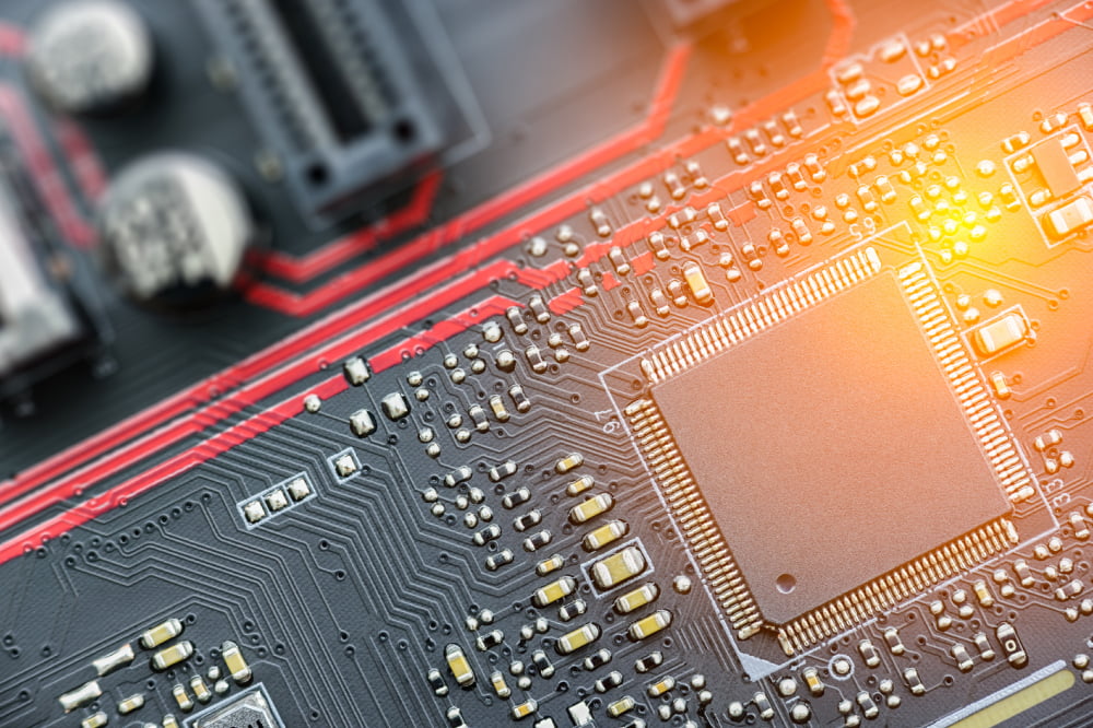 A comprehensive guide to PCB components and types