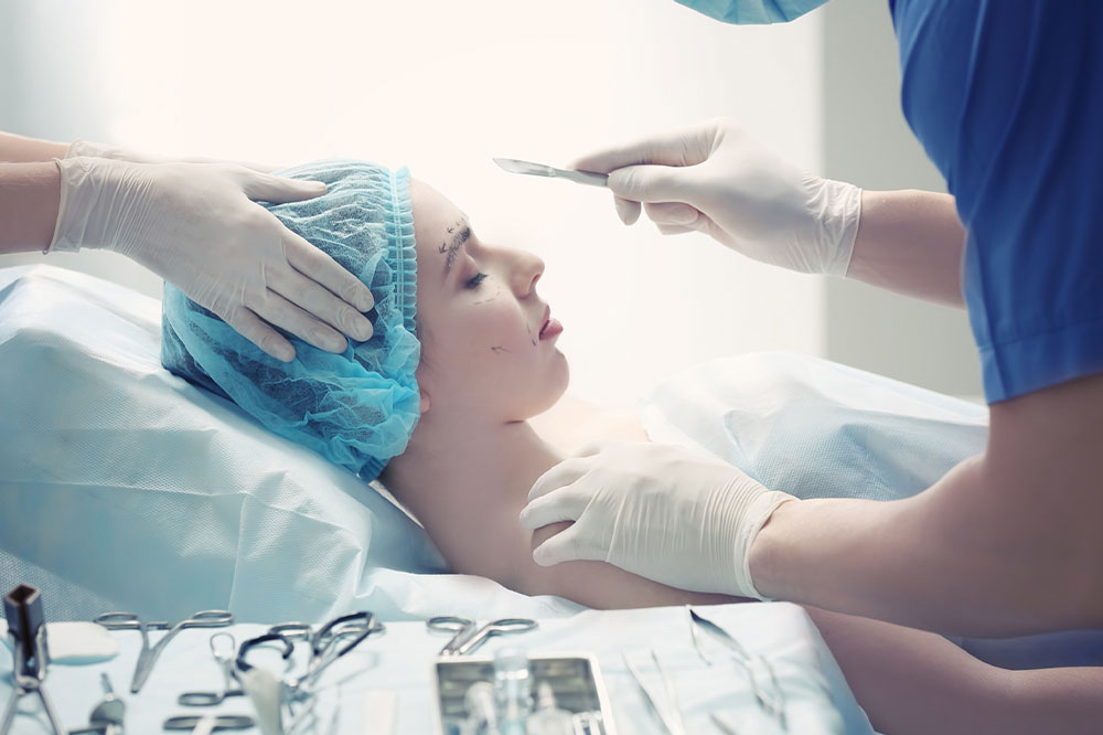 5 tips for finding the best blepharoplasty surgeon